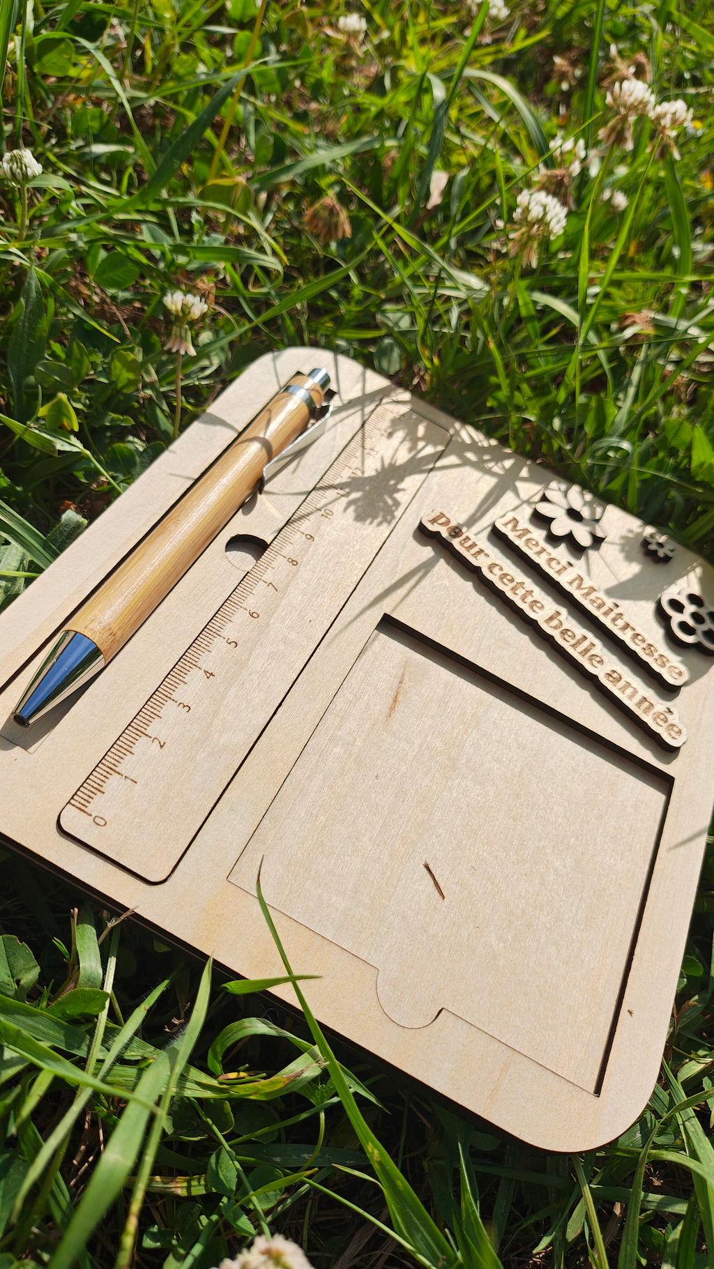 Set de bureau personnalisé en bois — Cadeau maîtresse/ atsem/ nounou & autres